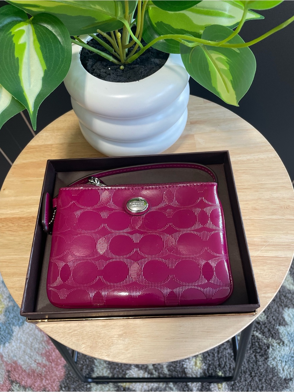 Coach Patent Signature Wristlet - Berry Pink - Picture 2 of 4